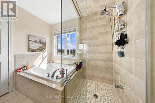8 Celano Drive, Hamilton, ON 
