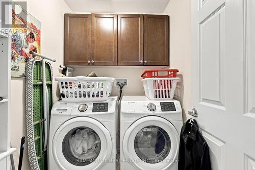 8 Celano Drive, Hamilton, ON 