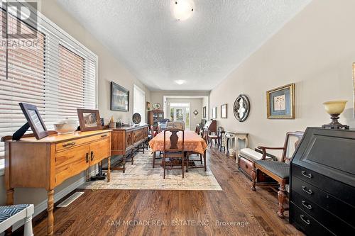 8 Celano Drive, Hamilton, ON 