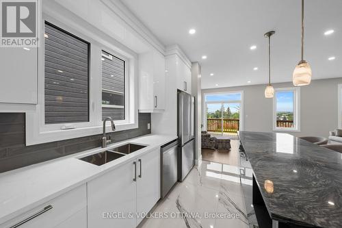 6933 Notre Dame Street, Ottawa, ON 