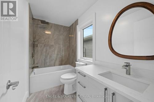 6933 Notre Dame Street, Ottawa, ON 