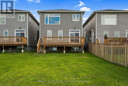 6933 Notre Dame Street, Ottawa, ON 