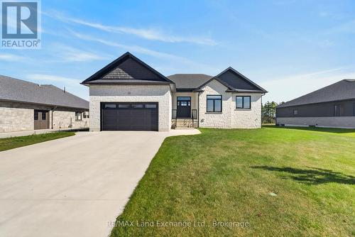 Welcome Home to 48 McTavish Cres! - 48 Mctavish Crescent, Huron-Kinloss, ON 