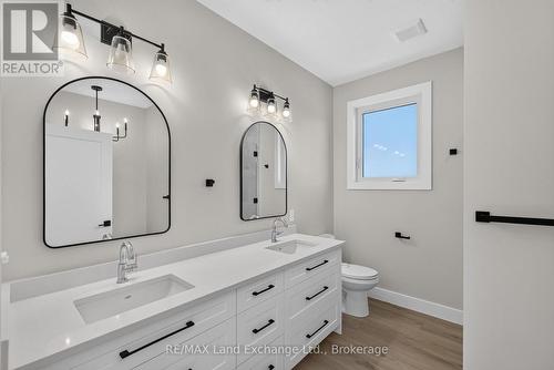 5-Piece Ensuite - 48 Mctavish Crescent, Huron-Kinloss, ON 