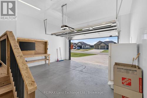 Garage - 48 Mctavish Crescent, Huron-Kinloss, ON 
