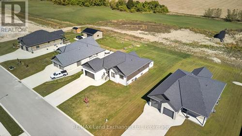 Ample Yard Space - 48 Mctavish Crescent, Huron-Kinloss, ON 