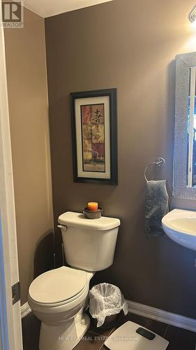 225 Schreyer Crescent, Milton, ON 