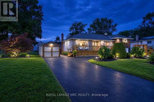 8031 Watson Street, Niagara Falls (Ascot), ON 