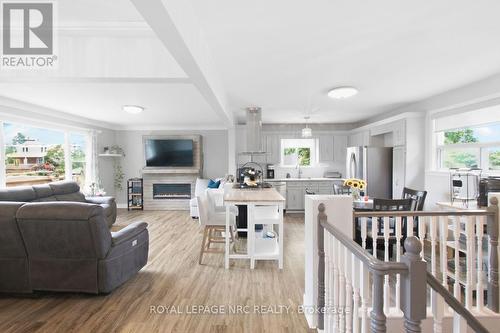 8031 Watson Street, Niagara Falls (Ascot), ON 