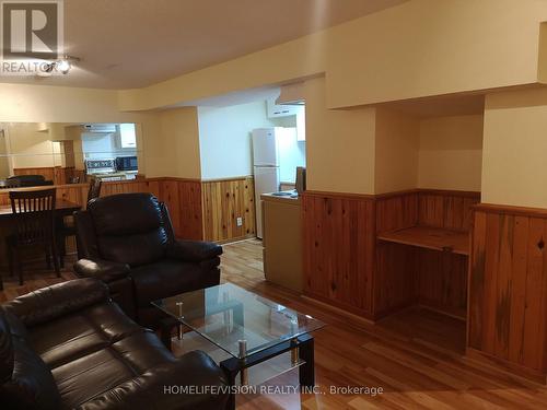 LOWER - 1877 UNA ROAD , Pickering, Ontario L1V 3J5 4