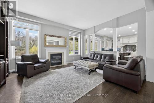 102 Pine Hill Road, Bradford West Gwillimbury, ON 
