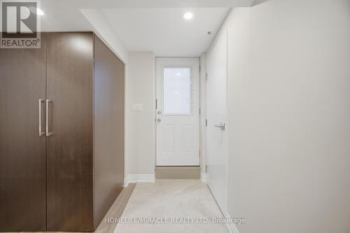 3008 Britannia Road W, Mississauga, ON 