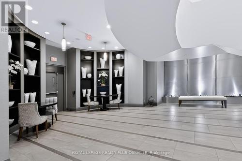 508 - 11 Bronte Road, Oakville, ON 