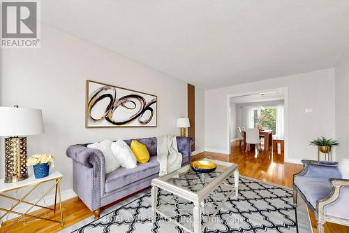 1213 Rosethorne Road, Oakville, ON 