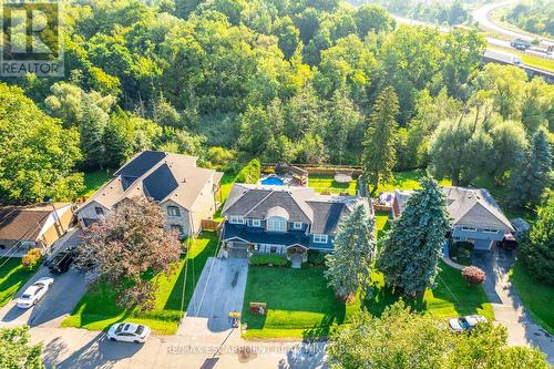 381 Woodworth Court, Hamilton, ON 