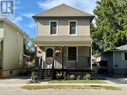 672 ROMAINE STREET Peterborough (Otonabee Ward 1), ON K9J 2E4