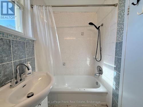 672 Romaine Street, Peterborough (Otonabee Ward 1), ON 