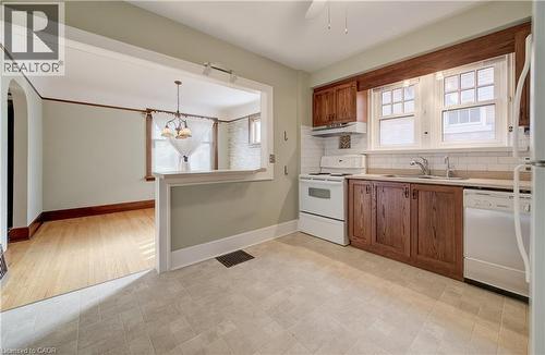 7 Locust Street, Kitchener, ON 