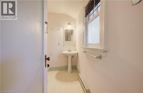 7 Locust Street, Kitchener, ON 