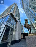 2605 - 155 YORKVILLE AVENUE Toronto, ON M5R 0B4