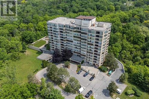 404 - 3 TOWERING HEIGHTS BOULEVARD  St. Catharines (Glendale/Glenridge), ON L2T 4A4