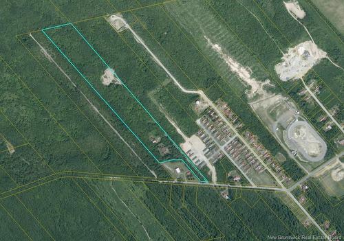 15 Mckinnon Rd, Miramichi, NB 