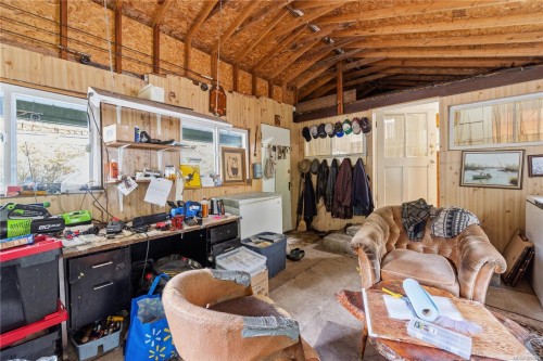 6110 Island Hwy West, Qualicum Beach, BC 