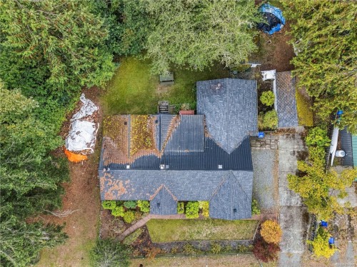 6110 Island Hwy West, Qualicum Beach, BC 