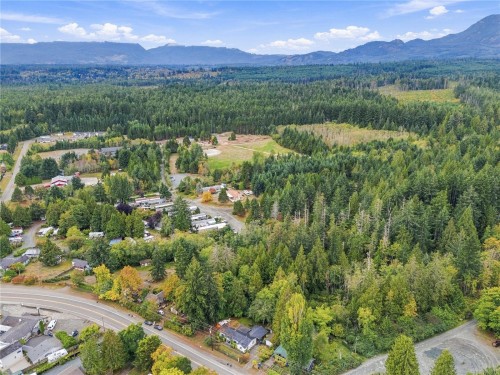 6110 Island Hwy West, Qualicum Beach, BC 