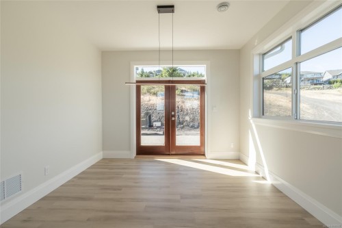 3226 Woodrush Dr, Duncan, BC 