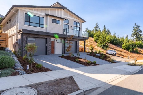 3226 Woodrush Dr, Duncan, BC 