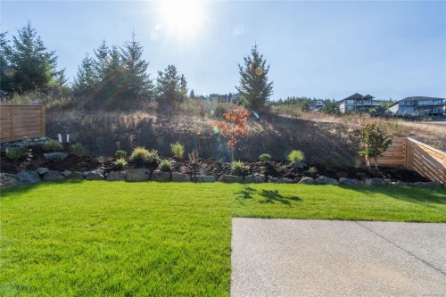 3226 Woodrush Dr, Duncan, BC 