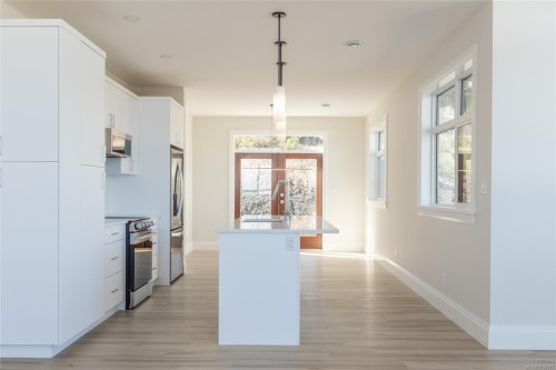3226 Woodrush Dr, Duncan, BC 