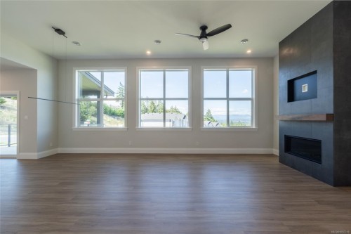 3227 Woodrush Dr, Duncan, BC 