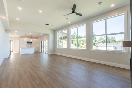 3227 Woodrush Dr, Duncan, BC 