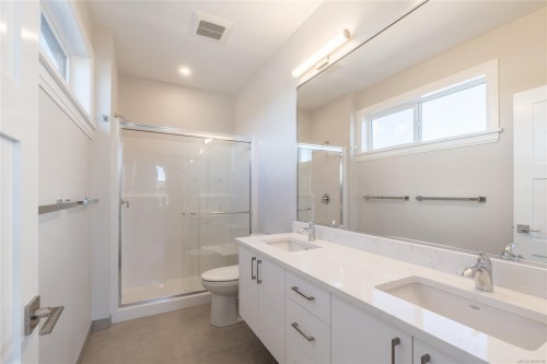 3227 Woodrush Dr, Duncan, BC 