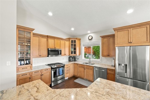 3490 Monterey Dr, Nanaimo, BC 