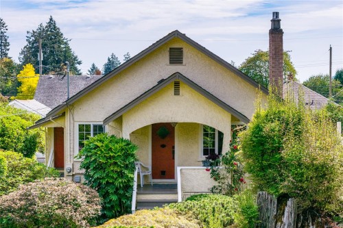 9839 Fir St, Chemainus, BC 