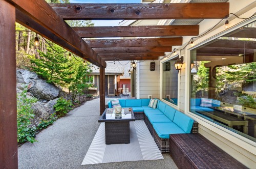 178 Terrace Hill Court, Kelowna, BC 
