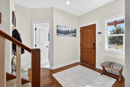 178 Terrace Hill Court, Kelowna, BC 