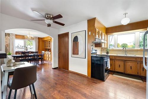 38 Kowall Bay, Winnipeg, MB 