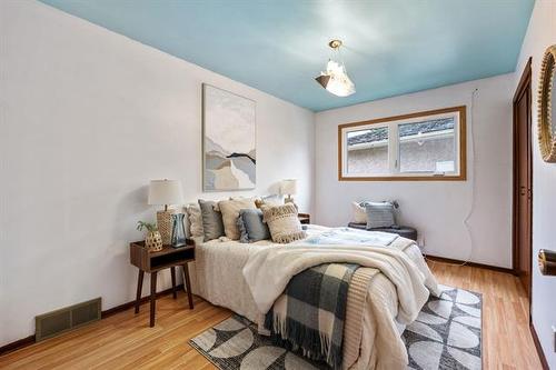 38 Kowall Bay, Winnipeg, MB 