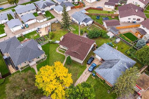 38 Kowall Bay, Winnipeg, MB 