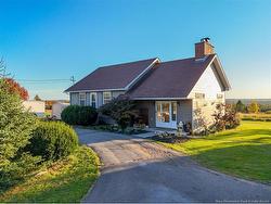 18 Frog Lake RD  Harvey, NB E6K 2C6