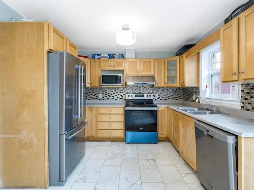16 Prestwick Close, Halifax, NS 