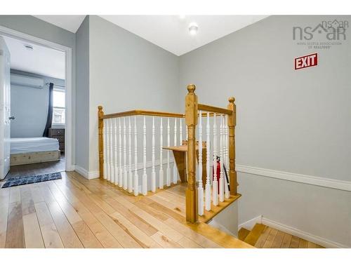 16 Prestwick Close, Halifax, NS 