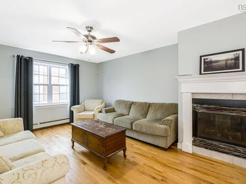 16 Prestwick Close, Halifax, NS 