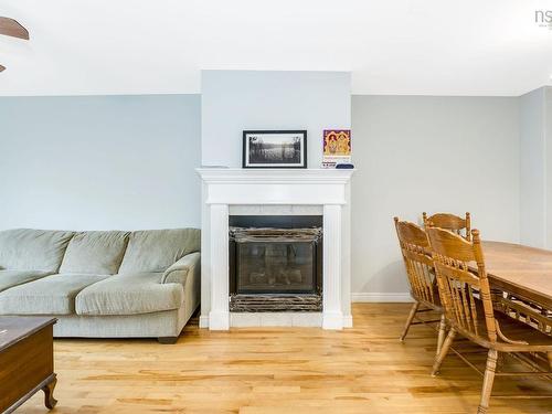 16 Prestwick Close, Halifax, NS 