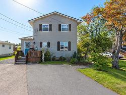 400 Pictou Road  Bible Hill, NS B2N 2T7