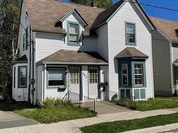 447 Bentinck Street Sydney, NS B1S 2Y8